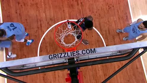 【NBA集錦】布里奇斯飄逸上籃 頂著防守完成2+1