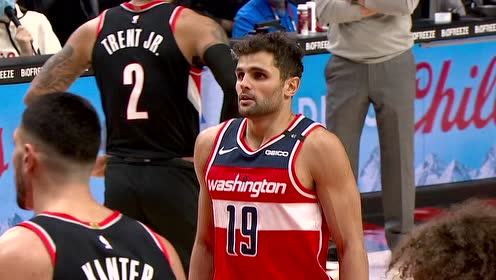 【NBA集錦】他的實(shí)力有目共睹！利拉德假動(dòng)作晃過內(nèi)托超遠(yuǎn)三分精準(zhǔn)刷網(wǎng)