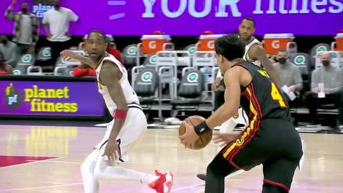 【NBA集锦】约老师正面突破惨遭无情封盖 卡佩拉双臂补扣有点震撼