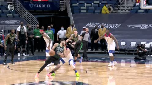 【NBA集锦】后撤步中投过程中险些摔倒 塔图姆这样的身体控制让人羡慕