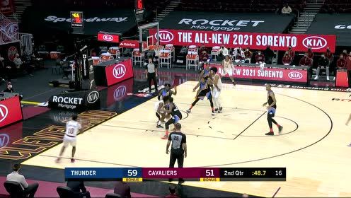 【NBA集锦】全凭个人实力!贝兹利一对一华丽转身上篮美如画