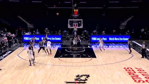 【NBA集錦】這么好的機會當(dāng)然要秀一把 歐文罕見扣籃終結(jié)快攻