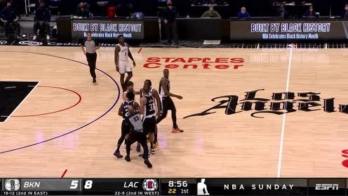 【NBA集錦】一看就是老冤家了 貝弗利強硬犯規(guī)險與哈登起沖突