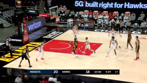 【NBA集锦】特雷杨趁虚而入想偷袭 小波特黄雀在后送上钉板大帽