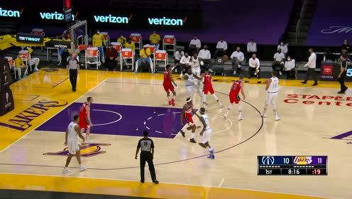 【NBA集锦】二人转表演的不错 威斯布鲁克反击连线瓦格纳双手暴扣