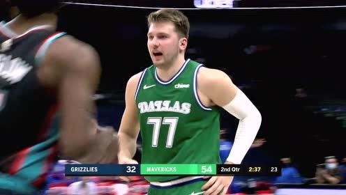 【NBA集錦】東小胖手感也復(fù)蘇？三分線外一米不能耽誤我進(jìn)球