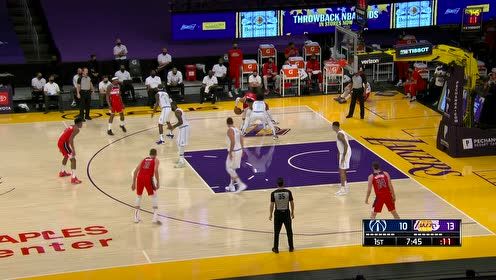 【NBA集锦】这就是实力!威斯布鲁克1v1负角度上篮轻取