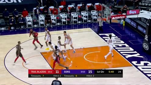 【NBA集錦】真單核帶隊(duì)！利拉德首節(jié)里突外投獨(dú)得12分