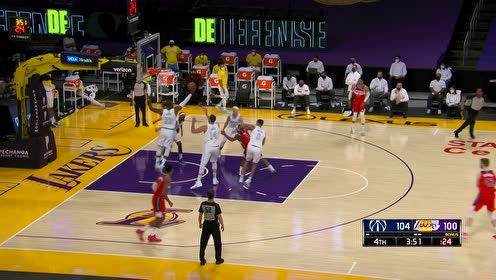 【NBA集锦】还是自己来吧 詹姆斯连续两次突破上篮打成2+1