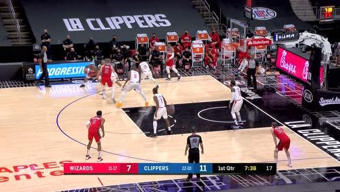 【NBA集錦】弓若霹靂弦驚 比爾飛身暴扣驚艷全場