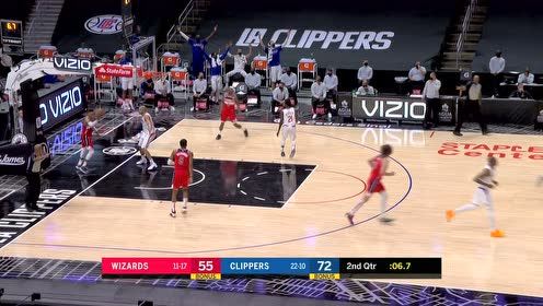 【NBA集錦】劍氣縱橫九萬里 喬治半場壓哨進攻技驚四座