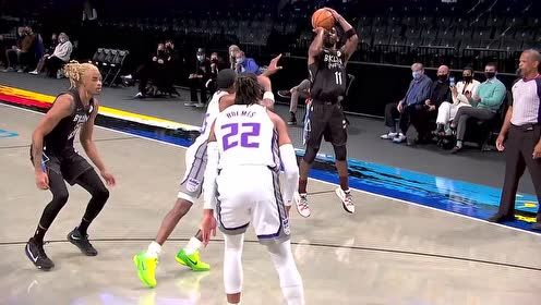 【NBA集锦】这试探步晃得小狐狸找不到北！欧文手起刀落急停三分命中