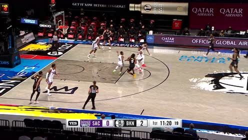 【NBA集锦】双星连线！哈登妙传欧文三分一箭穿心