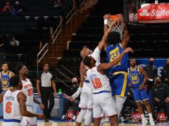 NBA常规赛：三节战罢，尼克斯以85-94落后勇士9分