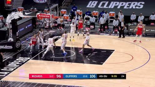 【NBA集錦】速度不減當年 韋少全場一條龍閃電上籃