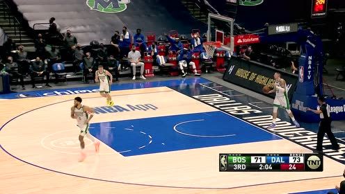 【NBA集錦】中投+扣籃手段多樣 哈達(dá)威連取4分克勒貝爾場(chǎng)下慶祝