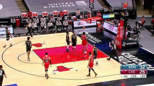 【NBA集錦】一身鋼筋鐵骨 楊強(qiáng)打唐斯低手上籃命中還造成犯規(guī)