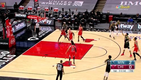 【NBA集錦】雙狀元連線！愛德華茲妙傳唐斯三分一箭穿心