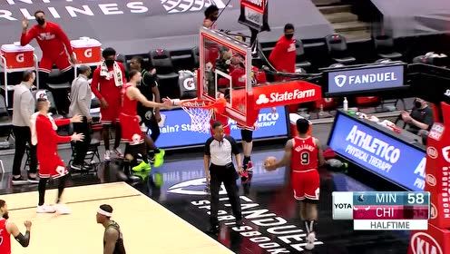 【NBA集錦】時間掐的剛剛好！薩托蘭斯基底角三分壓哨命中