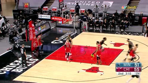 【NBA集錦】這是較上勁了！卡特晃飛里德暴扣得手 里德不甘示弱隔扣回應(yīng)