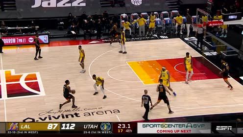 【NBA集锦】伤口撒盐你是高手!布兰特利人群中飞身补扣结束比赛