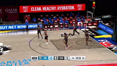 【NBA集锦】网友直呼心疼!武切维奇强攻内线送球入网
