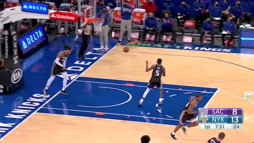 【NBA集锦】跟你开个小玩笑 巴雷特假动作晃开防守急停跳投潇洒命中