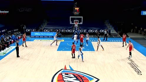 【NBA集錦】貝茲利翻身跳投美如畫 特雷楊弧頂三分冷箭迅速反擊