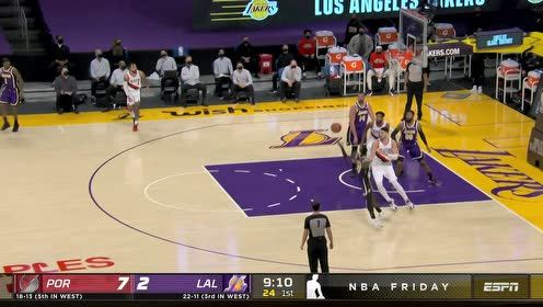 【NBA集锦】左边不行右边有我 开拓者连珠炮攻击利拉德三分打停湖人