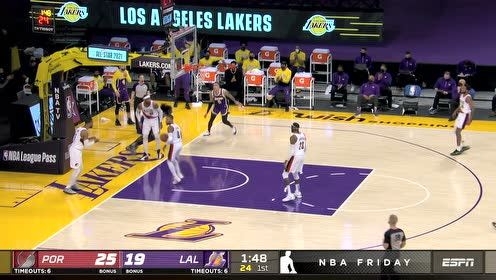 【NBA集锦】詹姆斯一传横贯半场 哈雷尔高难终结完美配合