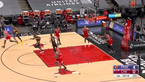 【NBA集錦】開場就發(fā)威 布克連續(xù)沖擊籃下連拿4分