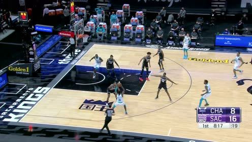 【NBA集錦】身體平衡能力著實(shí)不錯(cuò) 球弟對(duì)抗后依舊能找到準(zhǔn)星漂移2+1