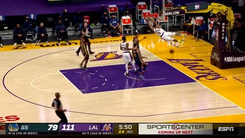 【NBA集錦】小同志有點東西 塔克搶斷暴扣石破天驚