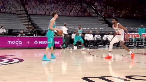 【NBA集錦】在你的地盤用你的方式和你battle！三球手感火熱連續(xù)命中三分