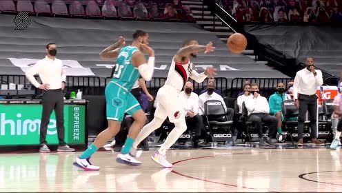 【NBA集锦】Robert Covington (21 points) Highlights vs. Charlotte Hornets