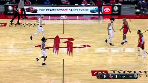 【NBA集锦】领袖做出了表率 沃尔接球就投三分命中首开纪录