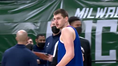 【NBA集锦】别慌别慌！洛佩斯机智抢板字母哥旱地拔葱两分入账