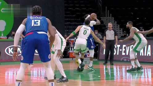 【NBA集锦】布朗飞身抢板误伤莫里斯 莫里斯倒地不起返回更衣室接受治疗