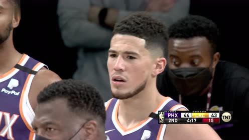 【NBA集錦】布克絆馬索干翻波普 波普行進間兇狠報復！