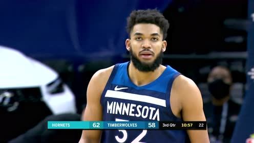【NBA集锦】骚得狠!唐斯回头望月助攻范德比尔特空切上篮