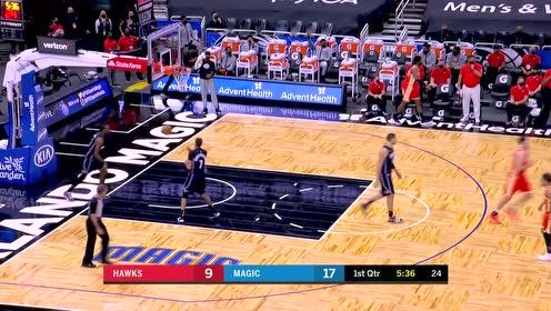 【NBA集锦】过来就扔!特雷杨超远三分一箭穿心