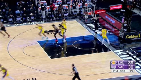 【NBA集錦】希爾德展示遠(yuǎn)射火力 運球稍作調(diào)整干拔命中