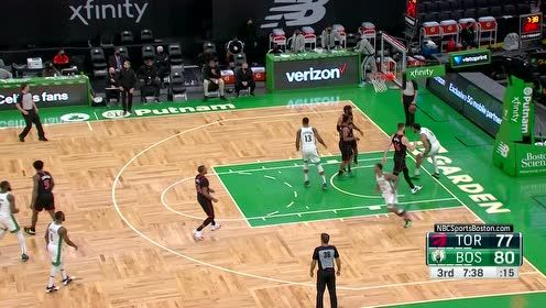 【NBA集錦】破陣摧堅所向披靡 塔圖姆撕裂防守單臂劈扣