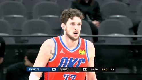 【NBA集锦】亚历山大遭包夹不慌张 穆斯卡拉三分还击马刺