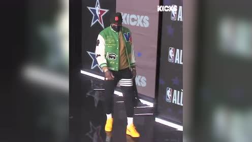 【NBA集錦】詹姆斯踩點(diǎn)NBA全明星場地 全身裝備滿滿都是細(xì)節(jié)