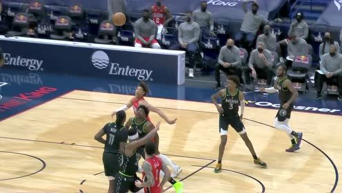 【NBA集锦】配合得如此默契 鲍尔送出高抛海斯心领神会空接暴扣