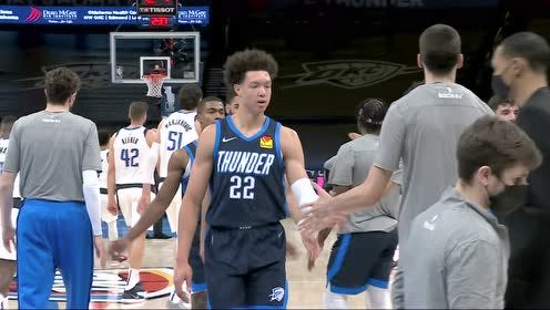 【NBA集錦】靈巧得狠！馬勒東機(jī)智救球遞手羅比假動作輕取兩分