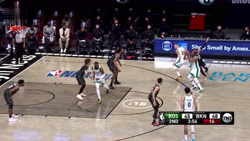 【NBA集錦】先是完美2+1隨后弧頂三分 歐文兩回合連取6分