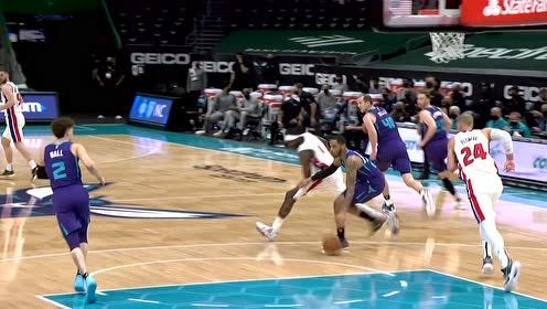 【NBA集锦】三球单手长传出其不意 海沃德底角三分手起刀落