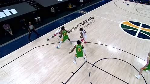 【NBA集锦】小凯文波特戏耍防守送妙传 帕顿接球起飞双手暴扣